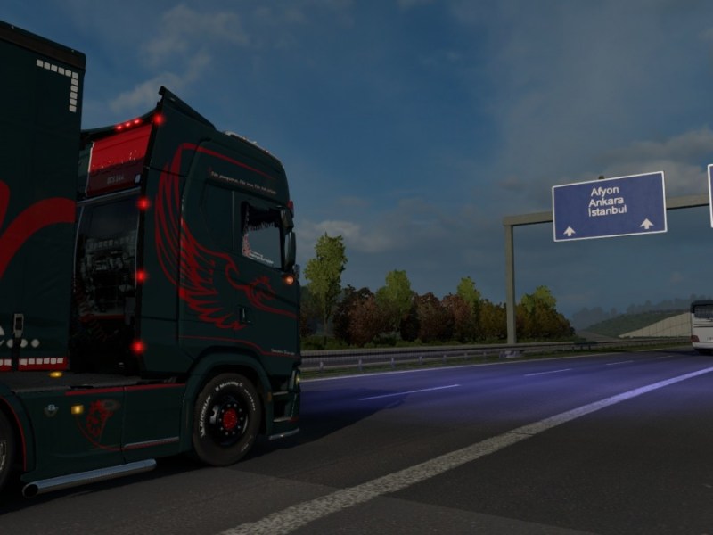 [KW 39/2019, KW 40/2019] Herr mit Schnauzbart. Wo bitte?&nbsp;Uuuwaaaaa.